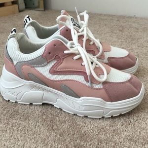 Chunky Dad Sneakers (Never Worn)